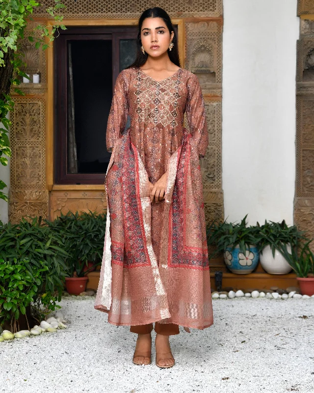 Vaasva Women Chanderi Printed Suit Set With Pant And Printed Dupatta-156VAASBROWN