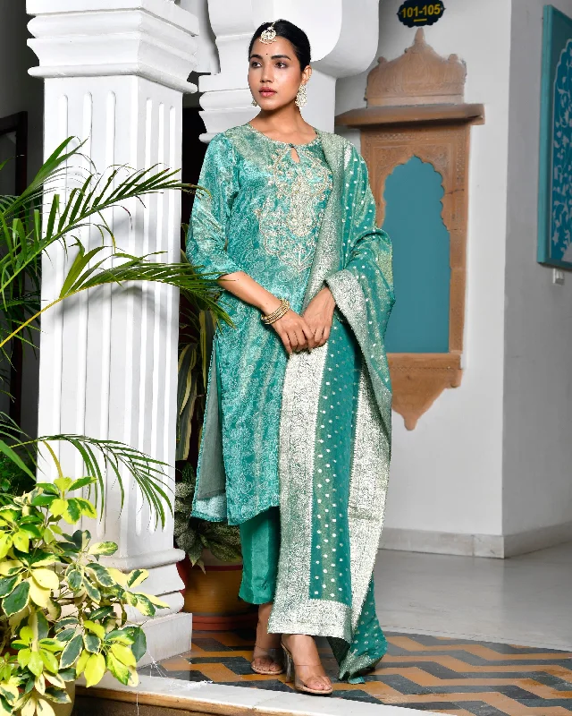 Vaasva Women Digital Printed Tissue Suit Set With Solid Pant & Brocade Dupatta-165VAASGREEN