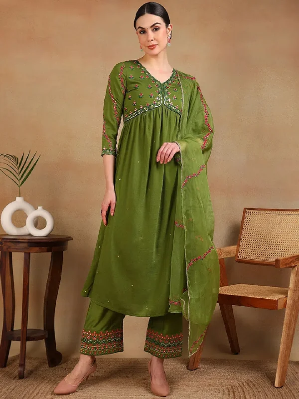 Ahika Women Green Silk Blend Embroidered Anarkali Kurta Pant Set With Dupatta-PKSKD2116A_S