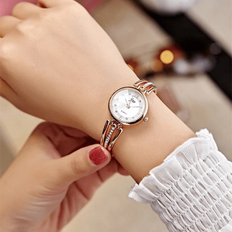 JW 3512 Fashion round Dial Rhinestones Alloy Lady Bracelet Bangle Women Dress Quartz Watch