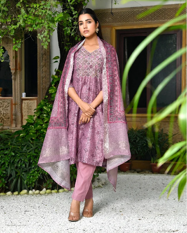 Vaasva Women Chanderi Printed Suit Set With Pant And Printed Dupatta-156VAASPURPLE