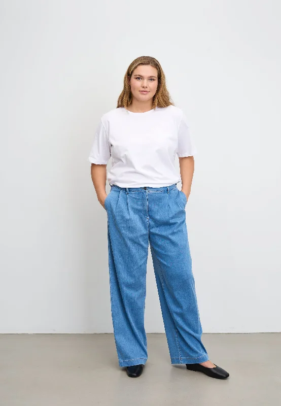 Debbie Loose - Medium Length - Washed Blue Denim