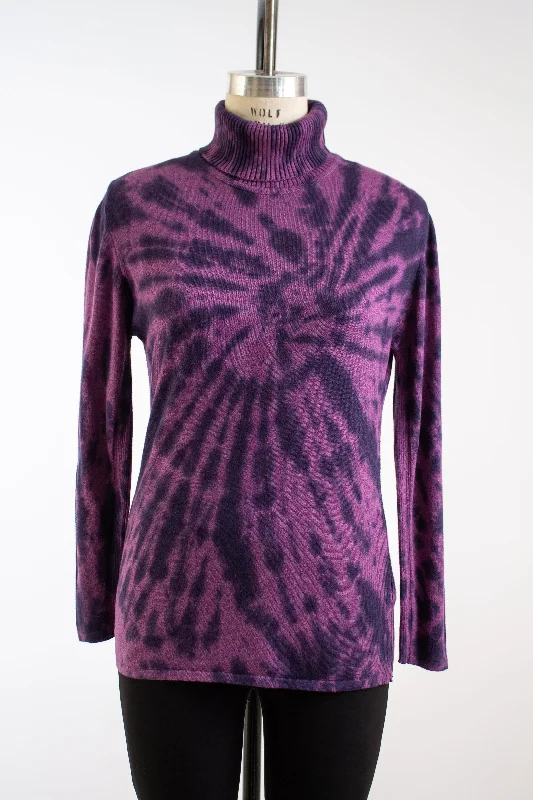 Plum/Navy Pullover